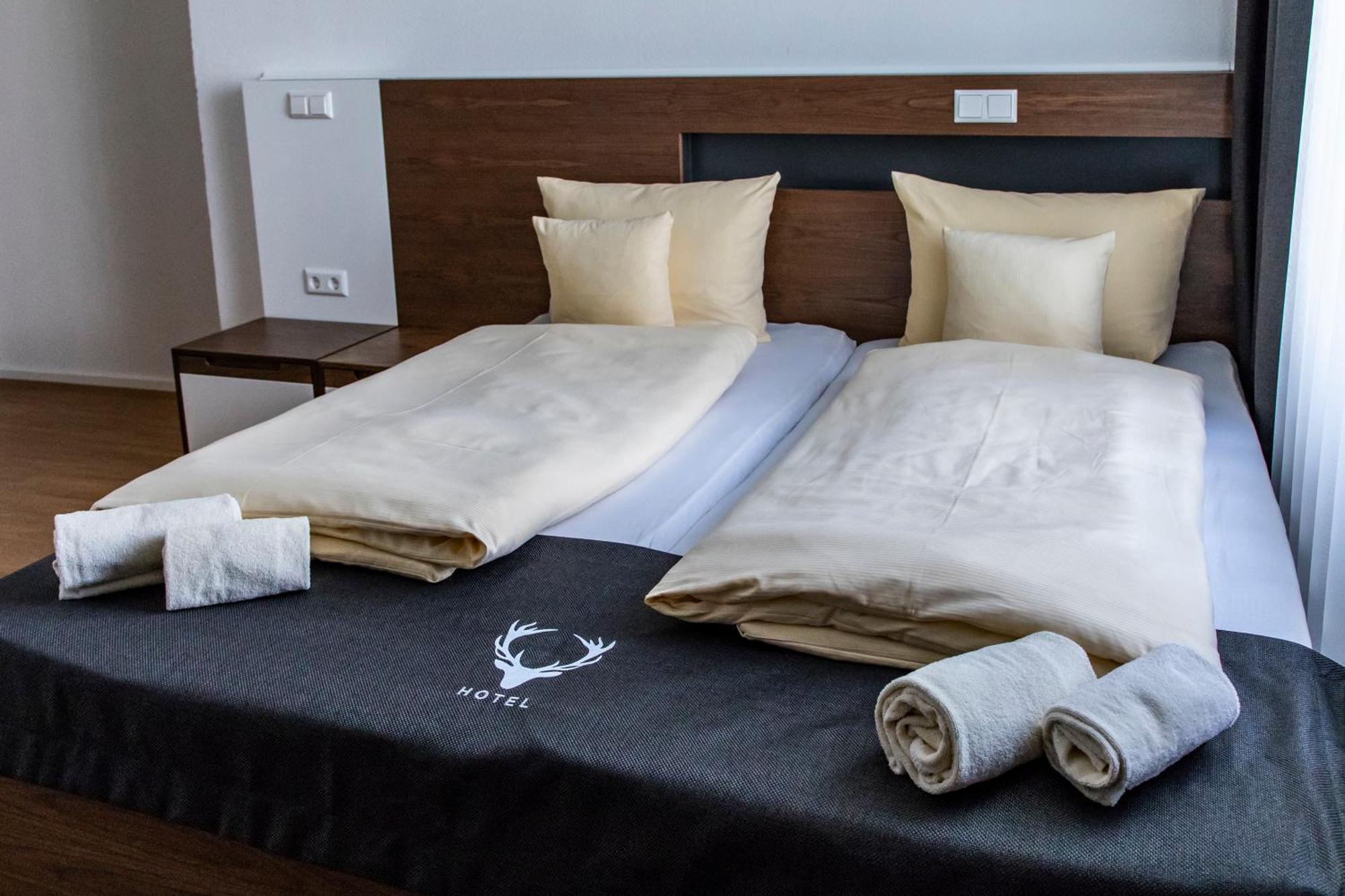 Hotel Jaegerhaus In Singen Am Hohentwiel Екстер'єр фото